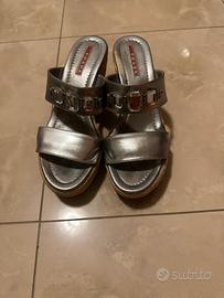 Sandalo zeppa Prada numero 37,5