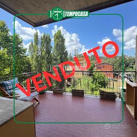 TRILOCALE CON POSTO AUTO E DUE CANTINE