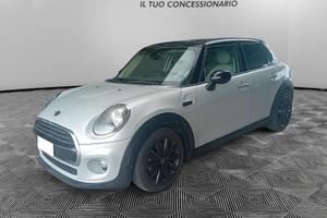 MINI Mini 5 porte Mini 5p 1.5 Cooper D Hype auto