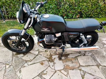 Moto Guzzi v7
