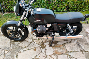 Moto Guzzi v7