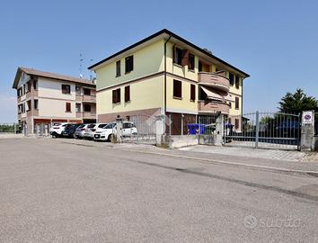 3 LOCALI A REGGIO NELL'EMILIA