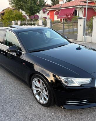 Audi A4 2.0 TDI 150 S-Line Tetto Apribile Xenon