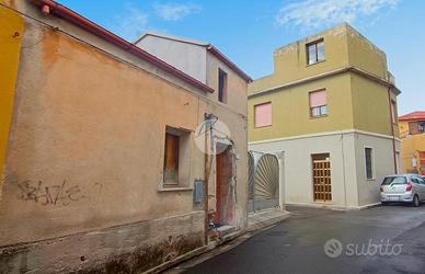 CASA INDIPENDENTE A MARACALAGONIS