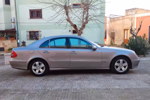 Mercedes-Benz E270 CDI Avantgarde