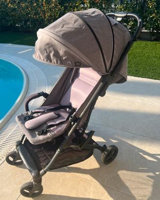 Inglesina Sketch grigio compatto