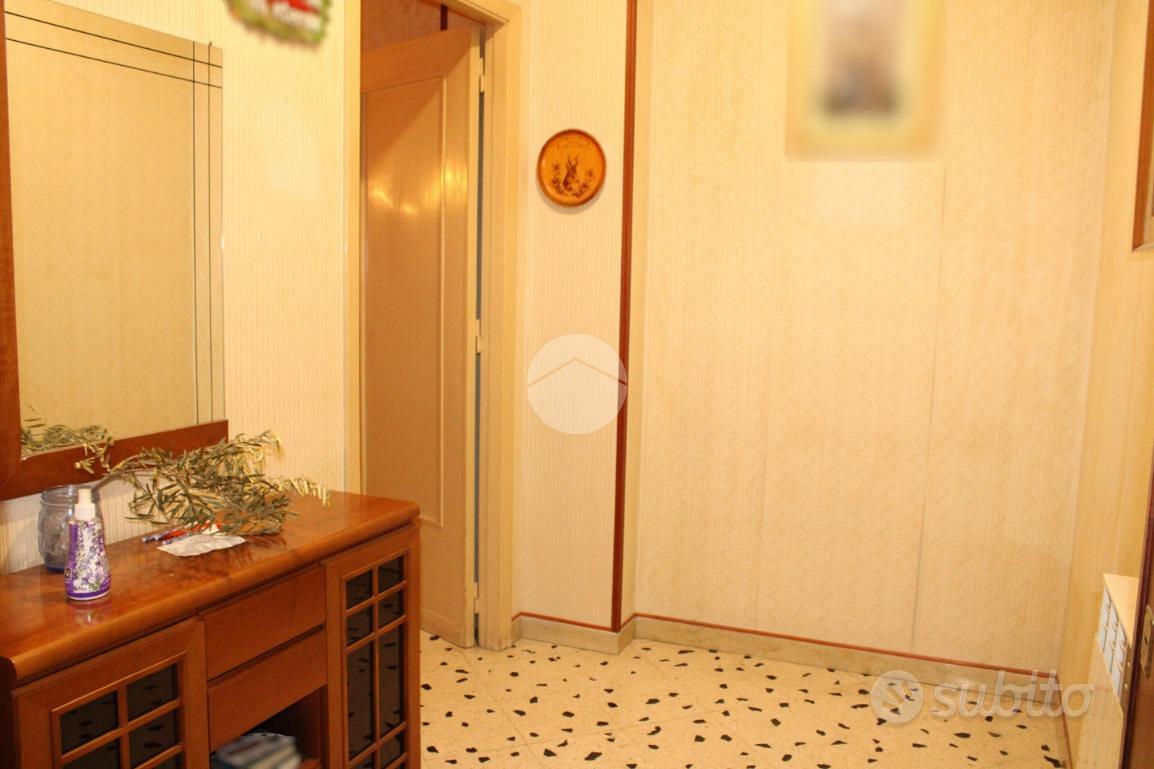 Appartamento – Palermo, Villaggio Santa Rosalia, IV Circoscrizione - Vista 3