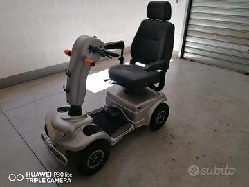 scooter elettrico per mobilità ridotta 