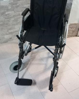 Carrozzina per disabili Sanico