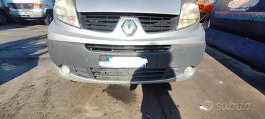 RENAULT TRAFIC 2008 PARAURTI ANTERIORE