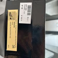 Scarpe basse da donna