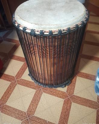 tamburo africano 
