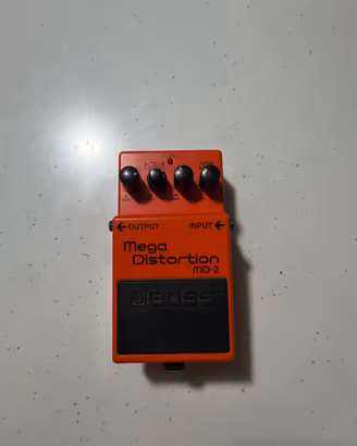 Boss mega distortion  md2