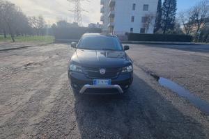 FIAT FREEMONT CROSS 4X4 automatico