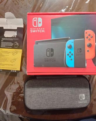 Nintendo switch seconda versione come nuova 