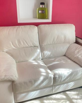 Divani in pelle bianchi