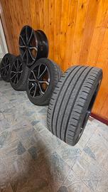 Cerchi in lega MSW X4 17" e gomme Continental