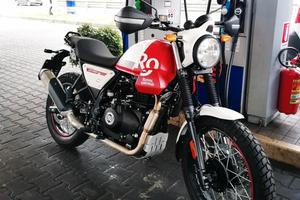 Royal Enfield Scram 411