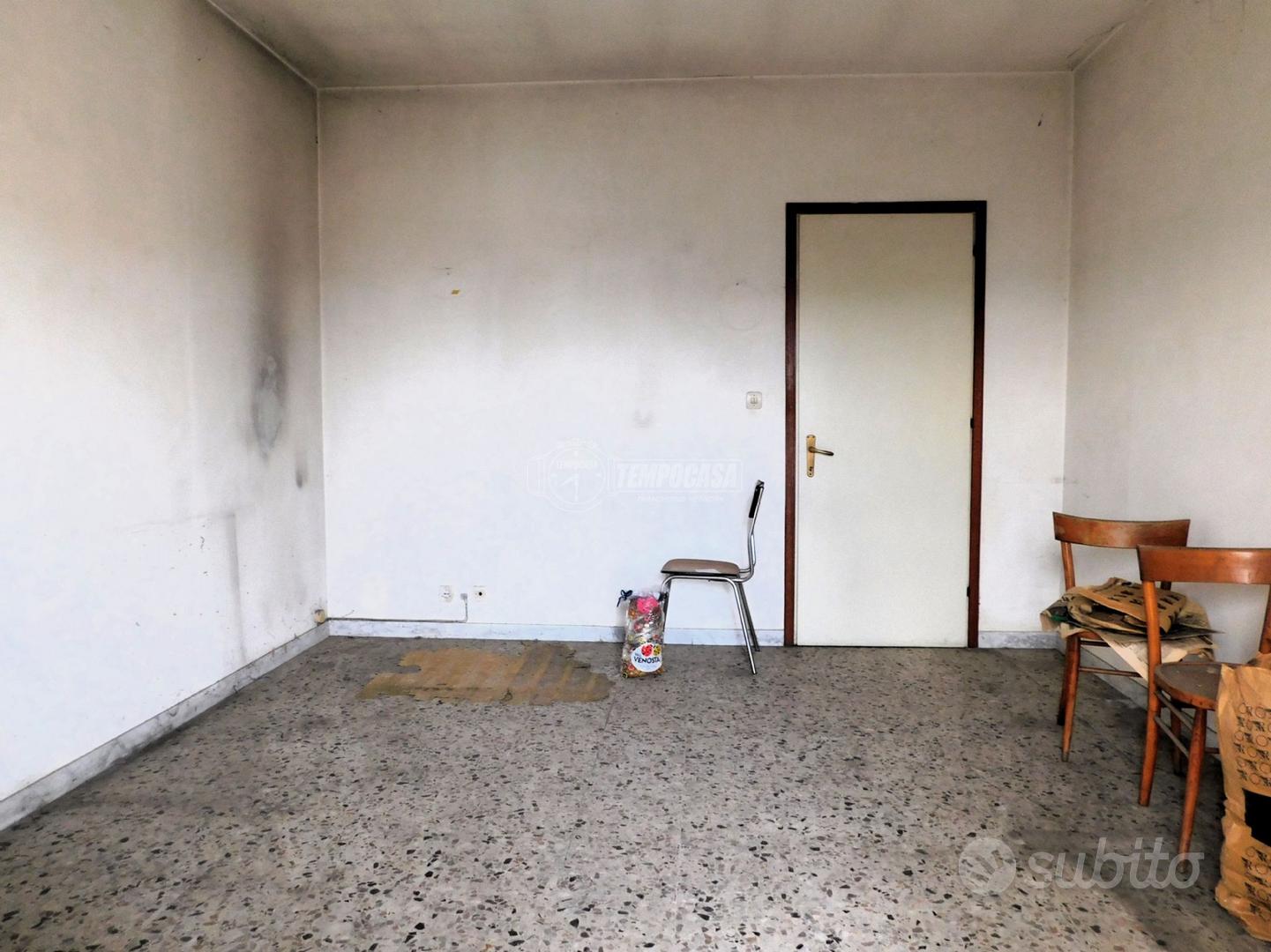 Apartment in Pinerolo, Torino - Vista 4