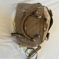 Borsa della Guess con tracolla