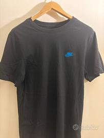 Maglietta Nike oversize taglia L