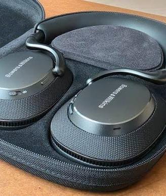 Bowers & Wilkins Px7 S3