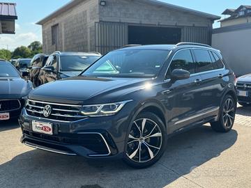 Volkswagen Tiguan 2.0 TDI 150 CV SCR DSG R-Line