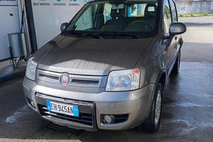 Fiat Panda 1.3 MJT 16V DPF 4x4 Climbing