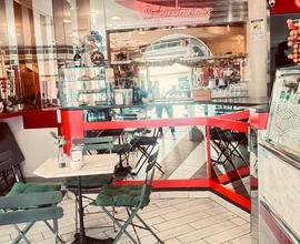Bar Gelateria arredato