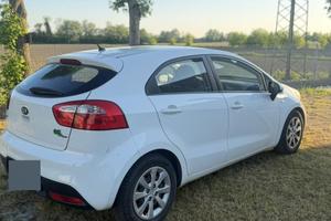 Kia rio 2014