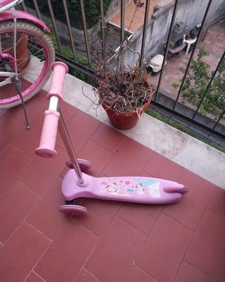 monopattino bimba 