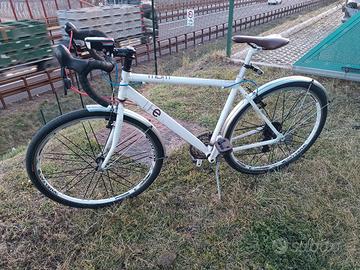 Bicicletta 28 Pollici i + Luci U