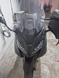 T Max 560 unico proprietario 5 anni garanzia