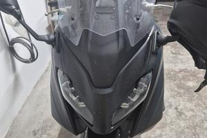 T Max 560 unico proprietario 5 anni garanzia