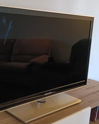 TV Samsung 38"