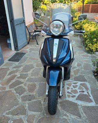 Piaggio Beverly 300ie 