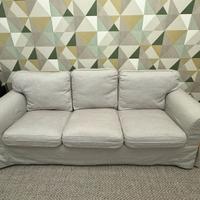 Divano e poggiapiedi ikea EKTORP