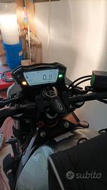 Suzuki SV 650 1100 km NUOVO 