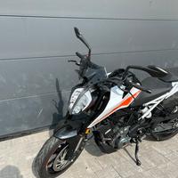 KTM Duke 390