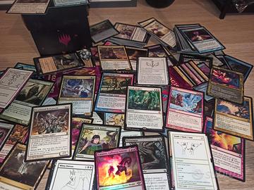 Lotto carte Magic Gathering rare, brillanti, dado