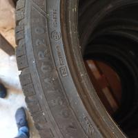 Gomme 265/40 r20 invernali dunlop