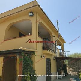 Casa, Termini Imerese.