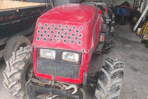 TRATTORE MASSEY FERGUSN 3435 2004 GE KV 86 