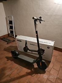 Monopattino elettrico Ninebot KickScooter F25I