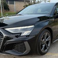 Audi A3 spb S-tronic S-line navi led 18