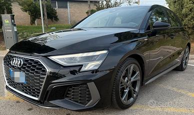 Audi A3 spb S-tronic S-line navi led 18