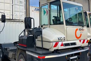 Trattore portuale 4x2 konecranes cvs terberg mafi