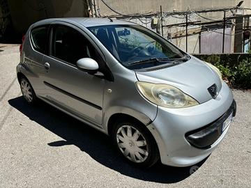 Peugeot 107 1.4 HDi 3porte km 70.000 reali - 2006