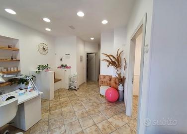 Attività commerciale /centro estetico