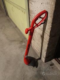 taglia bordi elettrico 